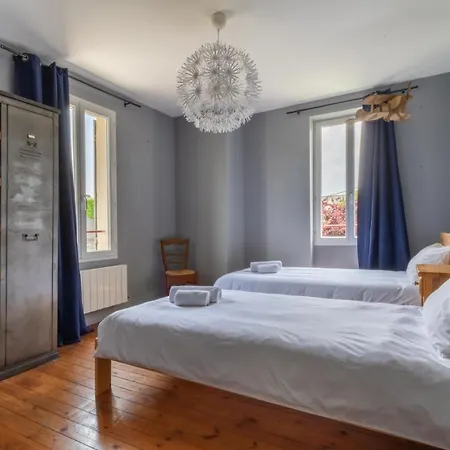 Hébergement de vacances Maison Du Grichet - Piscine Privée