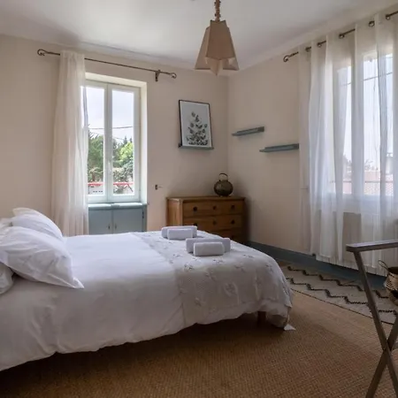 Сasa de vacaciones Maison Du Grichet - Piscine Privée